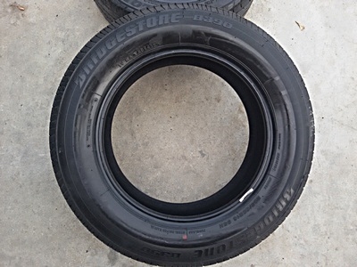ขายยาง205/65/16 ปี 12/3เส้นปี11/1เส้น BRIDGESTONE B390 4 เส้น