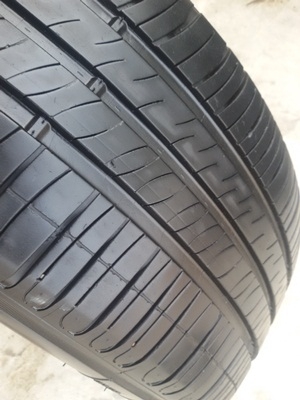 ขายยาง215/60/16 ปี 1313  MICHERLIN ENERGY XM2  4 เส้น