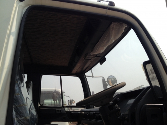 ขายสิงห์ไฮเทค เครื่อง 195 1 เพลา ยาว 7.20 เมตร รถทำใหม่ทั้งคัน เช็คใหม่ เครื่อง เกียร์ แอร์ เฟืองท้าย ระบบไฟ ระบบเบรค รถสวยพร้อมใช้ ยาง 900 ขอบ 20 นะคะ