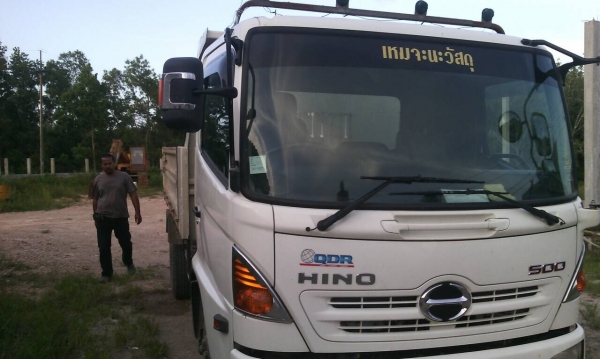 ขายดาวน์...6ล้อดั้มHINO 150แรง ปี*57 รถใช้ 5000 กว่ากิโล.