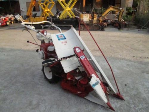 รถเกี่ยวข้าวเดินตาม    KUBOTA     HE305A  รหัสสินค้า : 14001683   หรือเพิ่มเติมไดที่ www.nihonmono.com