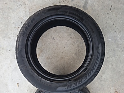 ขายยาง205/55/16 ปี 2213 THUNDERER MRCH 4 เส้น
