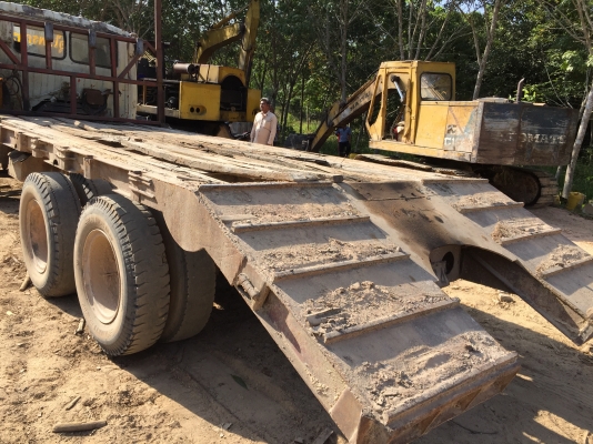 10ล้อท้ายลาดเพลาเดียว เครื่อง185แรง HINO KT920 เครื่องHO7C..รถใช้งานอยู่ทุกวัน..แต่สภาพไม่ค่อยสวย เครื่องดดี..เล่มพร้อม.