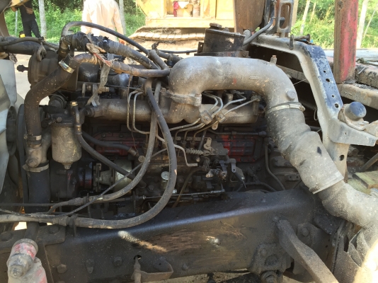 10ล้อท้ายลาดเพลาเดียว เครื่อง185แรง HINO KT920 เครื่องHO7C..รถใช้งานอยู่ทุกวัน..แต่สภาพไม่ค่อยสวย เครื่องดดี..เล่มพร้อม.