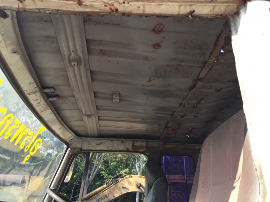 10ล้อท้ายลาดเพลาเดียว เครื่อง185แรง HINO KT920 เครื่องHO7C..รถใช้งานอยู่ทุกวัน..แต่สภาพไม่ค่อยสวย เครื่องดดี..เล่มพร้อม.