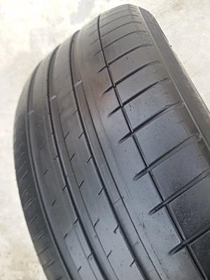 ขายยาง205/55/16 ปี 12 MICHERLIN PILIT SPORT3 1 คู่