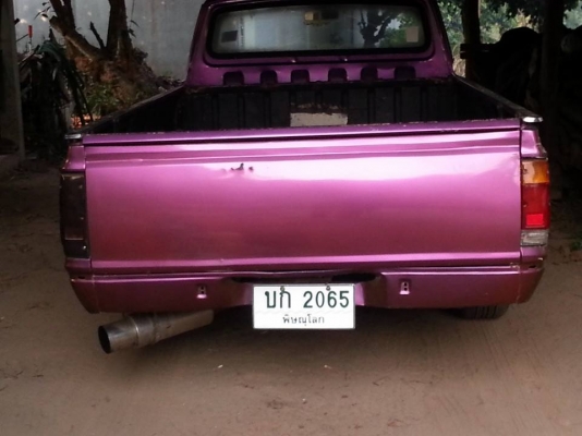 ขายนิสสัน