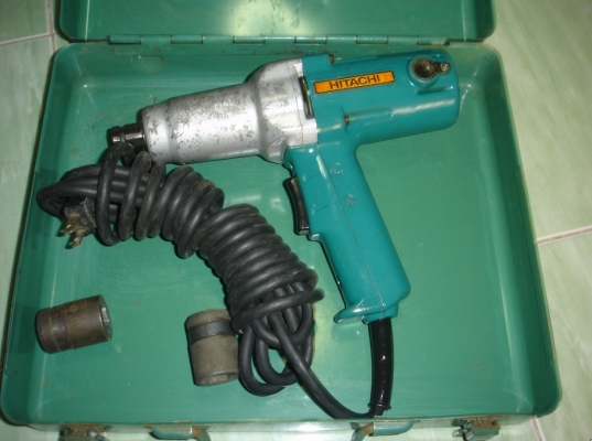 ขายบ๊อกไฟฟ้าhitachi wh12y 6หุน ไฟ 100v แถมลูกบล๊อคเบอร์ 19-12