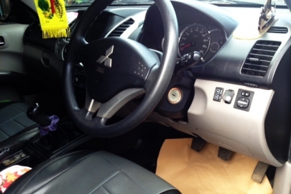 TRITON 2.4 PLUS 4ประตู ปี2009 ออกห้าง