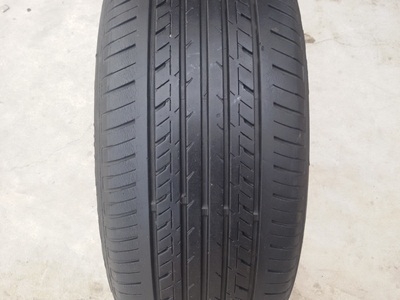 ขายยาง195/55/15 ปี 12/2เส้นปี11/2เส้น DEESTONE NAKARA  4 เส้น