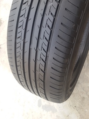 ขายยาง195/55/15 ปี 12/2เส้นปี11/2เส้น DEESTONE NAKARA  4 เส้น