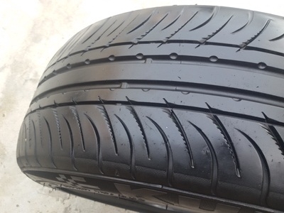 ขายยาง195/50/15 ปี 3712 KUMHO 1 คู่