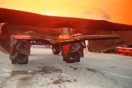 ขายเครื่องตัดหญ้า 1.30ม. ไม่ผุ พร้อมใช้งาน