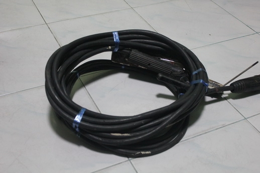 เครื่องเชื่อมไฟฟ้าอินเวอร์เตอร์  welpro ขนาด 200 แอมป์ สภาพดีพร้อมใช้งานครับ