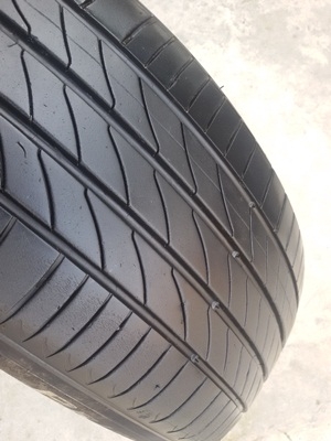 ขายยาง195/65/15 ปี 3513 MICHERLIN 3ST 1 คู่