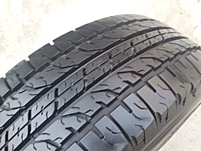 ขายยาง205/70/15 ปี 3311 BF Goodrich 1 คู่