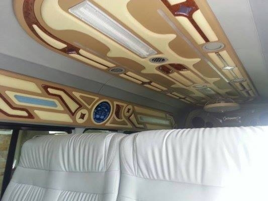 ขายรถตู้TOYOTA COMMUTER D4D แต่งชุดVIP ปี2012 ติดแก๊สNGV เครื่องVVT-i เครื่องดี ภายในสวยมาก สภาพเหมือนใหม่พร้อมใช้งาน เอกสารพร้อมโอน จัดไฟแนนซ์ได้ เงื่อนไขง่ายๆวันเดียวรับรถ สนใจโทร090-8588220คุณนะ 093-3258446 บิวตี้ ID:narong498 หรือwww.truck.in.th/498 ห