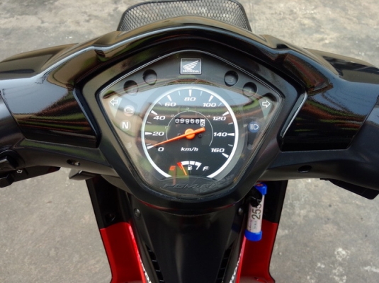 Honda Wave110i รถปลายปี56 สวยๆประหยัดน้ำมัน ราคาถูกๆครับ