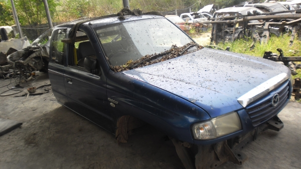 ขายหัวเก๋งมาสด้าไฟเตอร์เปิดแคบครบมีแผลสด28,000