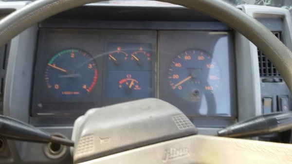 ขาย6ล้อHINO FF3H 195แรง ปี39 ติดเครน4.5ต้น 3ปลอก2ชัก เครื่องดี แคชซีสวย พ.เพาเวอร์ เบรกทิฟฟี่ ภายในสวย สภาพพร้อมใช้งาน เอกสารพร้อมโอน จัดไฟแนนซ์ได้ เงื่อนไขง่ายๆวันเดียวรับรถ สนใจโทร 090-8588220คุณนะ 093-3258446คุณบิว ID:narong498 หรือ www.truck.in.th/498