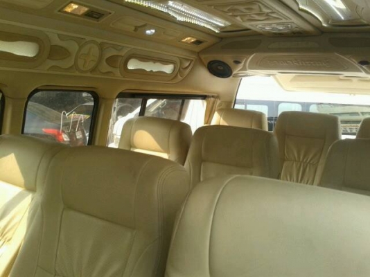 ขายTOYOTA COMMUTER. หลังคาสุง. ปี2012. D4D. VIP พร้อมวิ่งเลย สภาพกริบสวยเวอร์ค่ะ. โทร0922726669 ตันหยงค่ะ