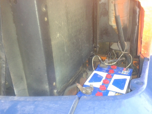 ขาย HITACHI EX 40 รุ่น 2 เทียบเท่ารุ่น 7 เอกสารพร้อมจดทะเบียนรถนอก ขออนุตญาติฝากขายไหม่คนซื้อมัดจำแล้วไม่มาเอา