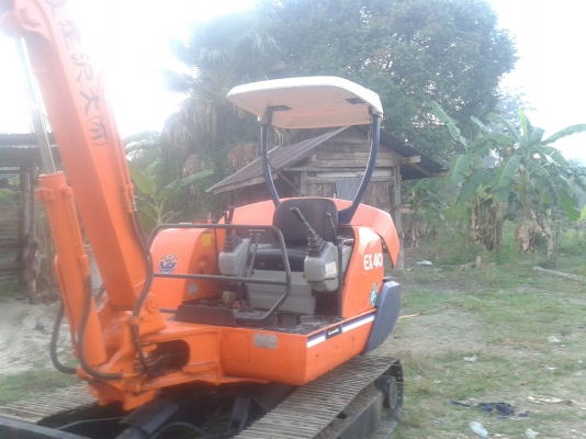 ขาย HITACHI EX 40 รุ่น 2 เทียบเท่ารุ่น 7 เอกสารพร้อมจดทะเบียนรถนอก ขออนุตญาติฝากขายไหม่คนซื้อมัดจำแล้วไม่มาเอา