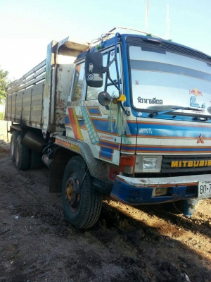 ขายสิบล้อมือสองไอ้หลงTF527 เทอโบสวยๆ750,000คับ