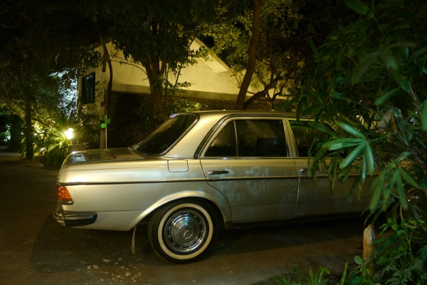 Mercedes Benz 300D