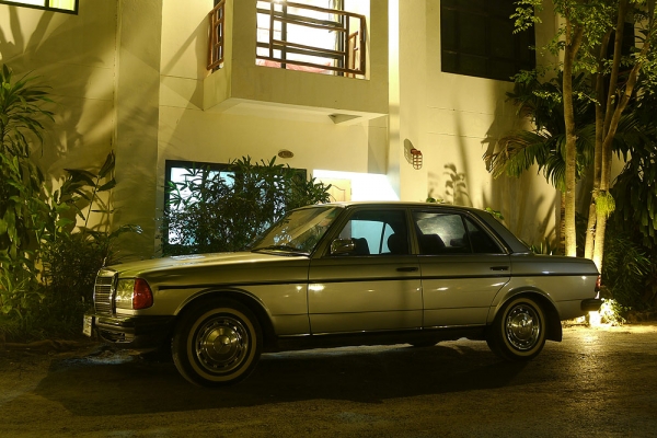 Mercedes Benz 300D