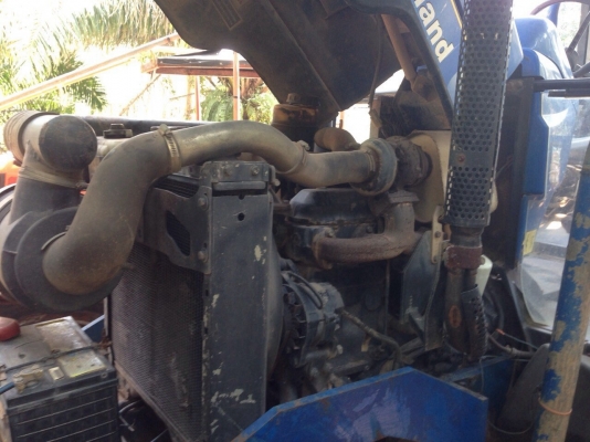 ขายรถไถ2เพลา New HoIIand TD95D เครื่อง 95 แรงม้า สวยเดิม สนใจโทร 081-970-1072