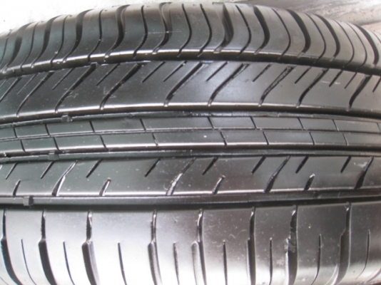 ขายล้อแม็ก ford fiesta 15" พร้อมยางปี13 สนใจติดต่อเล็กคลองสามครับ 081-3747940