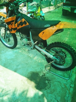 ขาย KTM 125 exc เอ็นดูโล่มาชมก่อนไม่ถูกใจไม่ต้องเอาไปคับ