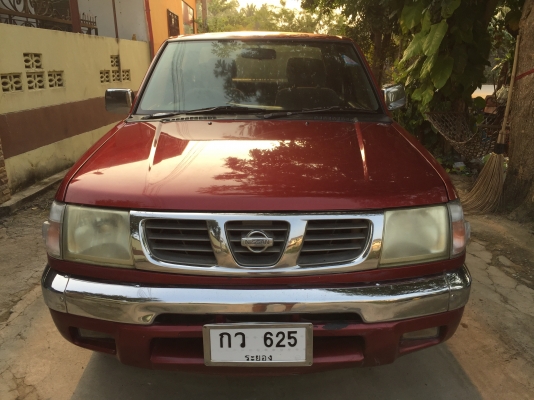 ขาย ฟอนเทีย 4 ประตู. ปี2000 ขาย ฟอนเทีย 4 ประตู. ปี2000