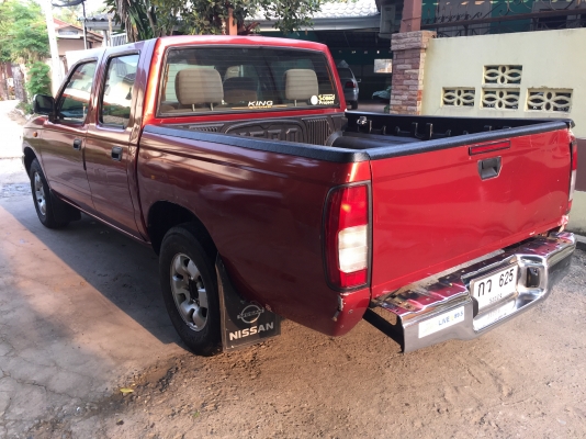 ขาย ฟอนเทีย 4 ประตู. ปี2000 ขาย ฟอนเทีย 4 ประตู. ปี2000