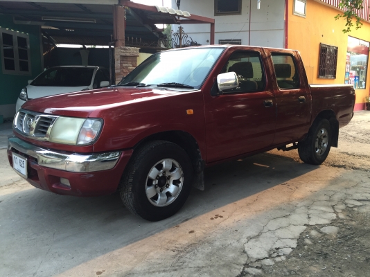 ขาย ฟอนเทีย 4 ประตู. ปี2000 ขาย ฟอนเทีย 4 ประตู. ปี2000