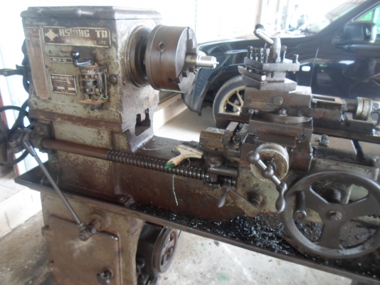 แท่นกลึง 4 ฟุต เพลาเดียว พร้อมใช้งาน ไฟบ้าน  40,000