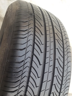 ขายยาง225/50/17 ปี 1712 MICHERLIN ENERGY XMV8   4  เส้น