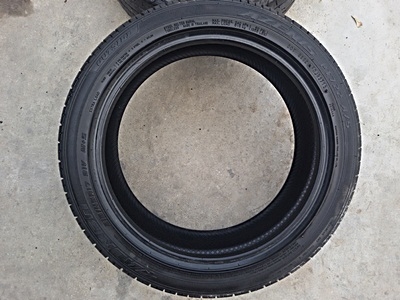 ขายยาง215/45/17 ปี 3713 FALKEN 1 คู่