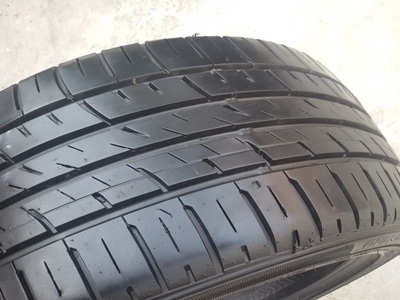 ขายยาง215/45/17 ปี 3713 FALKEN 1 คู่