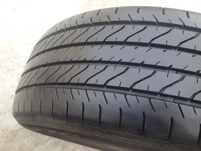 ขายยาง215/55/17 ปี 4512 DUNLOP SP270 4 เส้น ขายยาง215/55/17 ปี 4512 DUNLOP SP270 4 เส้น