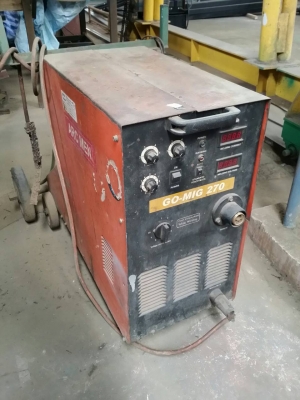 เครื่องเชีอม CO2