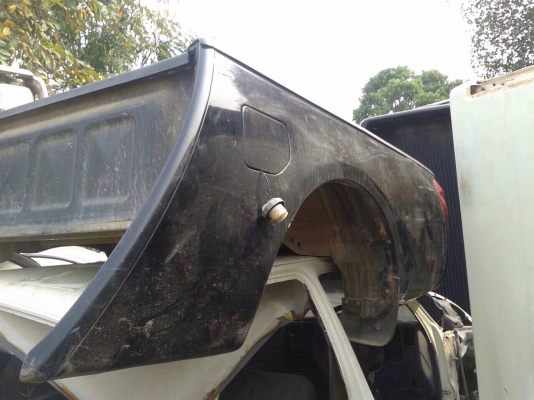 กระบะไทรทั่นเเคป สีดำอุปกรณ์ครบ มีอีกหลายรุ่น