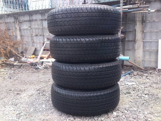 ขายแม็กTOYOTA  VIGO  CHAMP ขอบ16 พร้อมยางบริดสโตน 265/70R16  ยางสัปดาห์ที่28ปี12  ดอกยางนิ่มลึกไม่ร้าวไม่แตกลายดอกเต็ม จำนวน  1  ชุด พร้อมน๊อตแท้ 24  ตัว