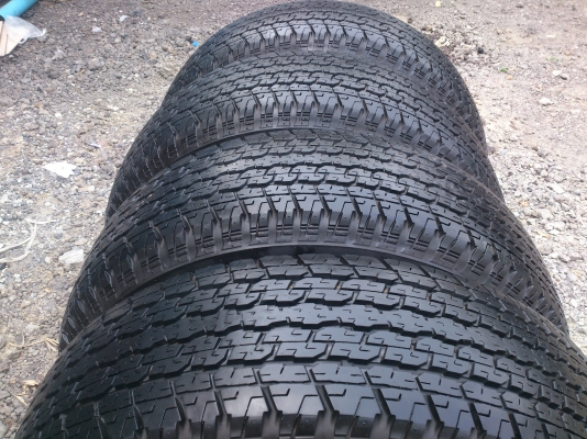 ขายแม็กTOYOTA  VIGO  CHAMP ขอบ16 พร้อมยางบริดสโตน 265/70R16  ยางสัปดาห์ที่28ปี12  ดอกยางนิ่มลึกไม่ร้าวไม่แตกลายดอกเต็ม จำนวน  1  ชุด พร้อมน๊อตแท้ 24  ตัว