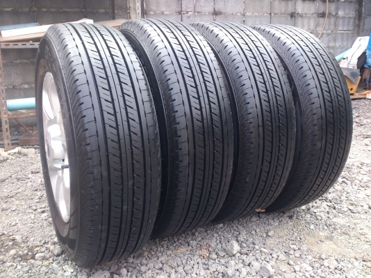 ขายแม็กถอดป้ายแดง ALL NEW  CHEVROLET 6รู ขอบ16 พร้อมยางบริดสโตน215/70R16  ยางสัปดาห์ที่31ปี14 ตุ่มหน้ายางยังอยู่ ใหม่ๆจำนวน  1  ชุด