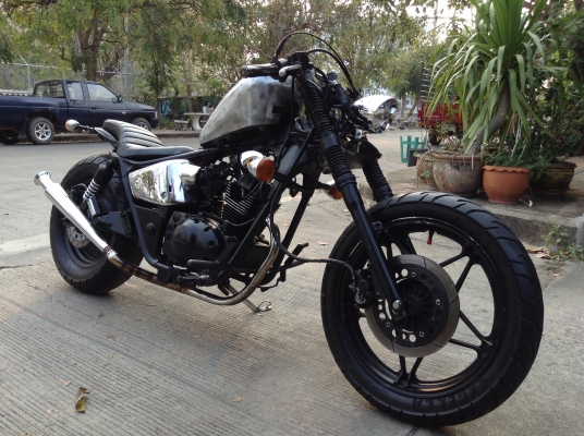 Honda Phantom200 Bobber
