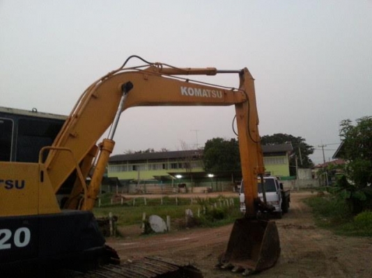 ขาย 120 - 3 รอนเลอร์ 7 ลูก  รถสวย แอร์หนาว เครื่องดี ปั้มดี รถพร้อมทำงาน เอกสานสันยาชื้อขาย ชีเรียน 20000 กว่า่