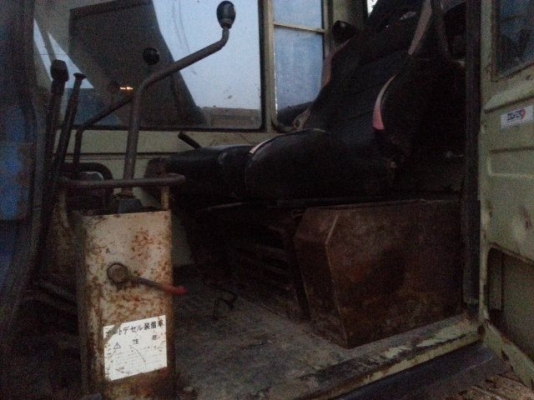 ขาย 120 - 3 รอนเลอร์ 7 ลูก บูมพิเสด รถสวย แอร์หนาว เครื่องดี ปั้มดี รถพร้อมทำงาน เอกสานสันยาชื้อขาย