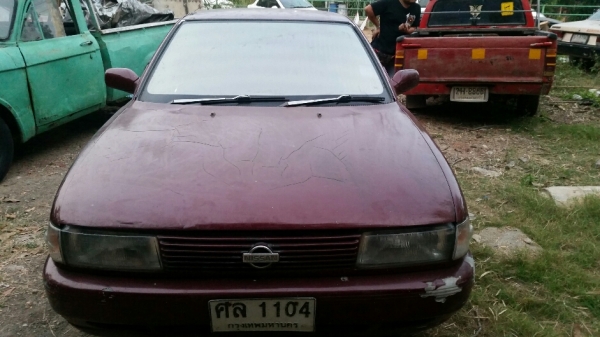 นิสสันเซ็นต้า เครื่องดีมีอินวอย lpg ทะเบียน กระจกไฟฟ้า พวงมาลัยไฟฟ้า ขาย22,000